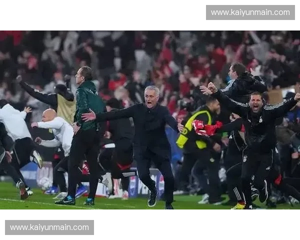 穆里尼奥防守战术冲击控球体系，欧冠格局生变