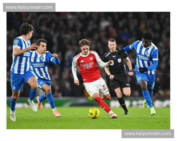 萨卡坦言更衣室氛围沉闷,但强调阿森纳仍把握争冠主动权 萨卡坦言更衣室氛围沉闷,但强调阿森纳仍把握争冠主动权